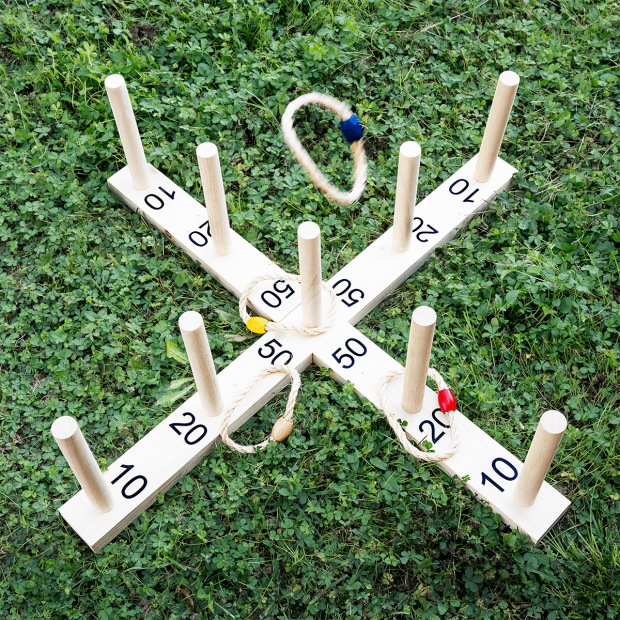 Ring toss wooden game