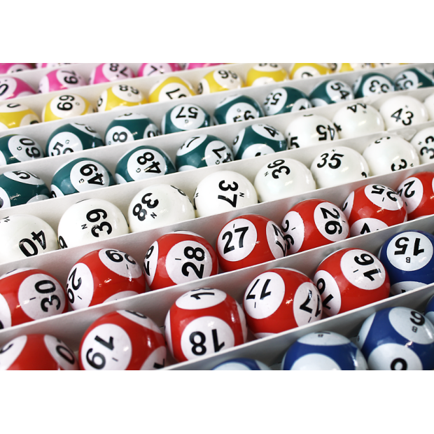 6 color six sided bingo ball set