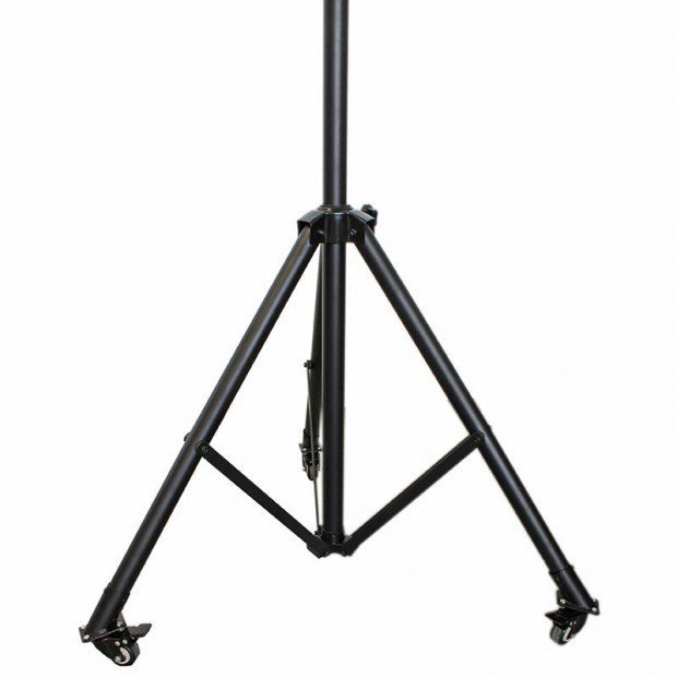 Tripod stand for electronic bingo flashboard